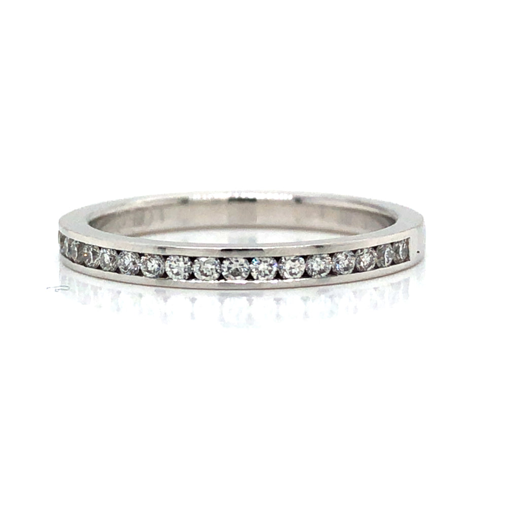 18ct WG Diamond Ring