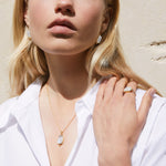 Najo Gold Fleur Rainbow Moonstone Pendanrt