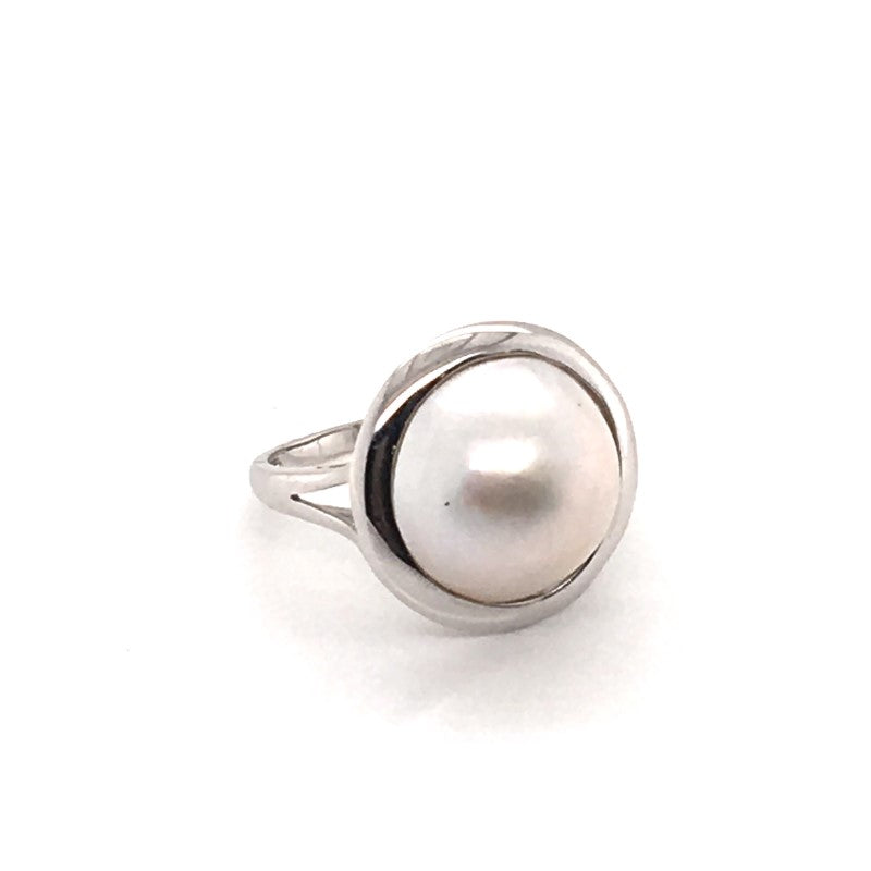 14ct White Gold Pearl Ring